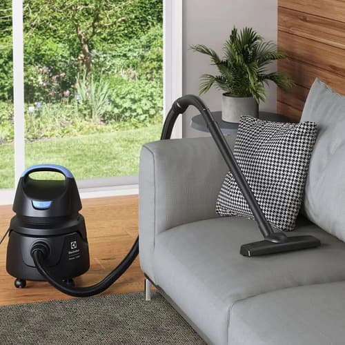 Aspirador De Pó E Água Electrolux Compacto Potente Função Sopro 1400w 12l Total 5l Útil Protetor Térmico Awd01 Preto/azul 127v - 9