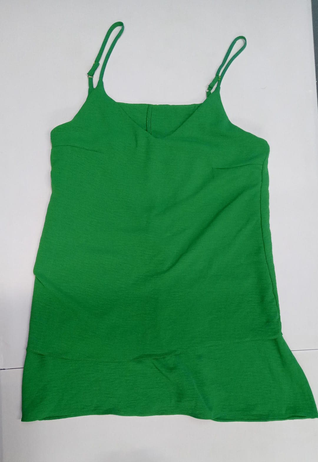 blusa verde tamanho unico DE R$36,90 POR - 1