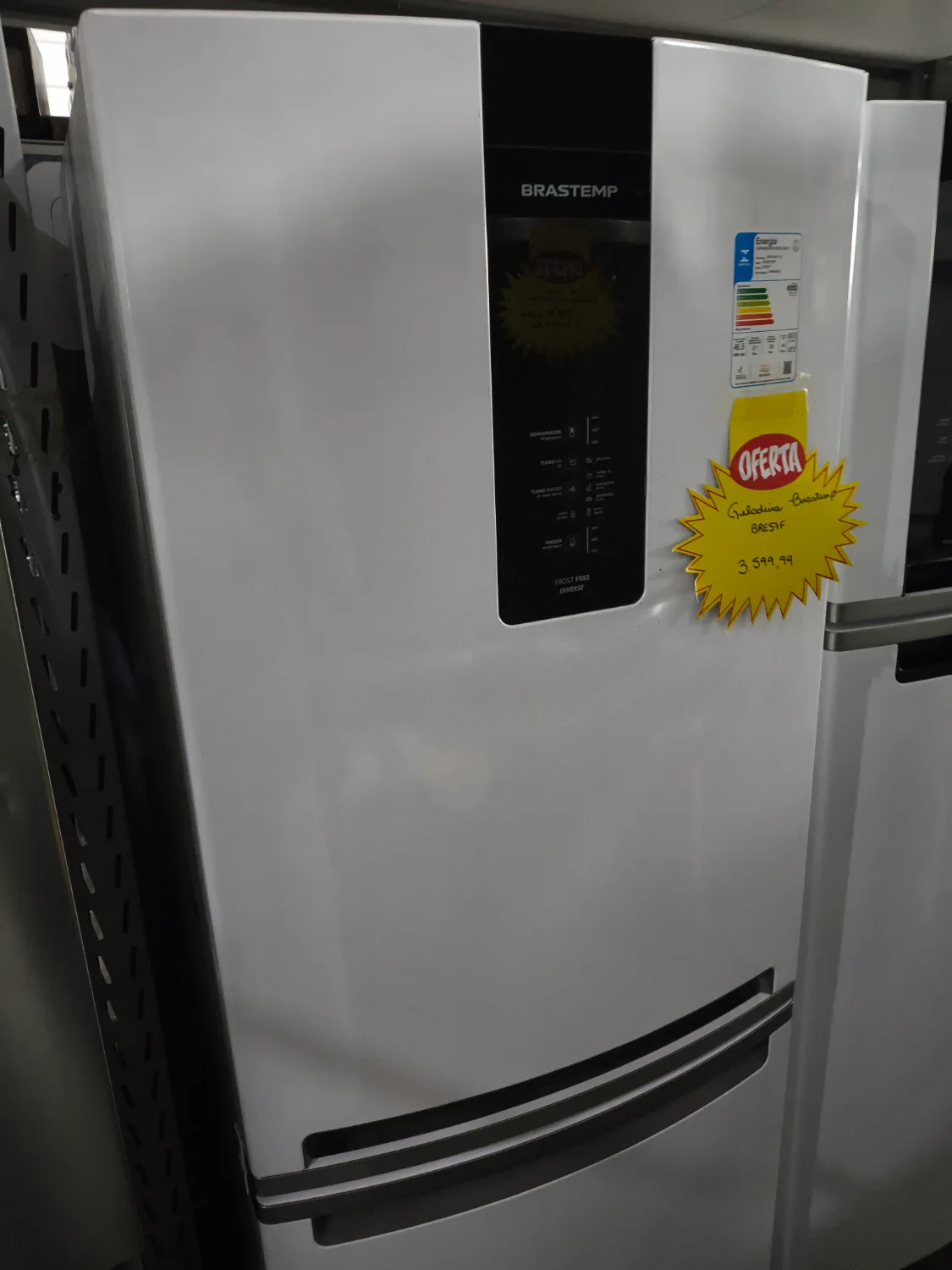 Geladeira Brastemp BRE57F - 1