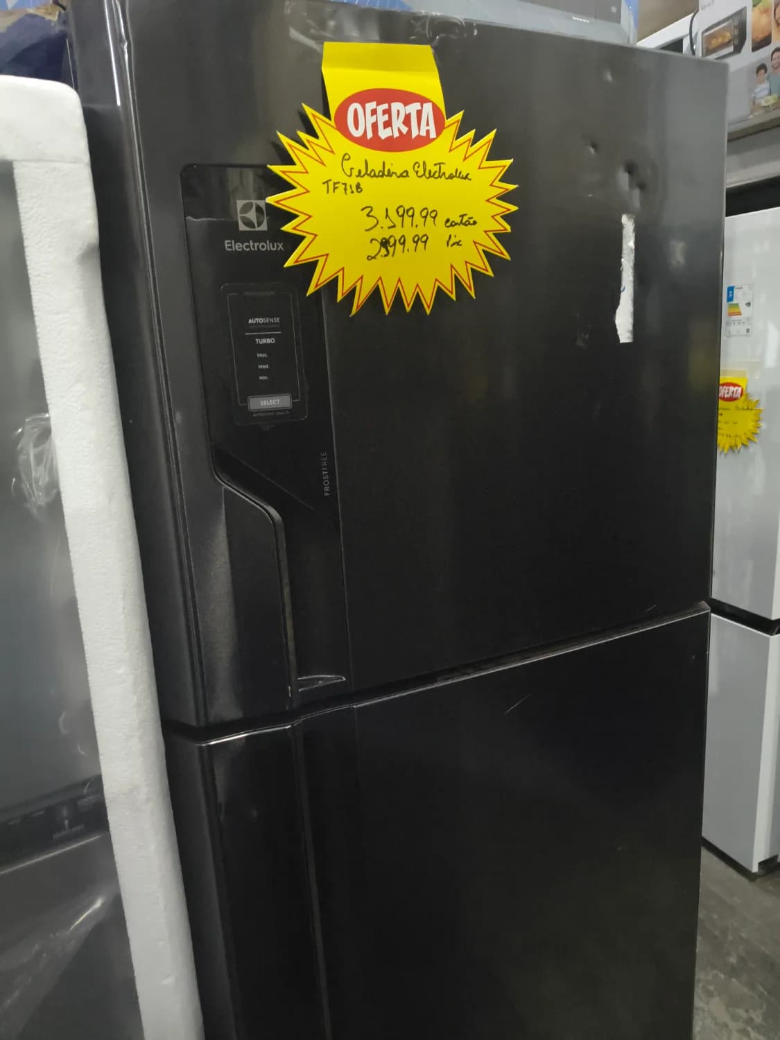 Geladeira Electrolux IT71B - 1