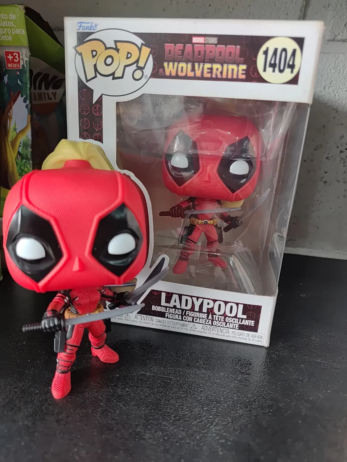 boneco funko pop deadpool e wolverine - 4