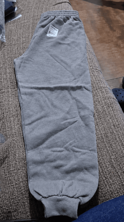 Calça Moleton Infantil cinza masculinaTamanho 6 - 1