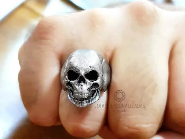 Anel Em Metal Prateado 7 - 1