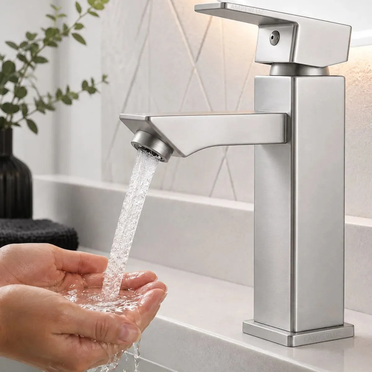 Torneira Bica Banheiro Lavabo Aço Inox 304 Gourmert Monocomando Fria Alta Qualidade Cor Prata - Marca Camperluz - 1