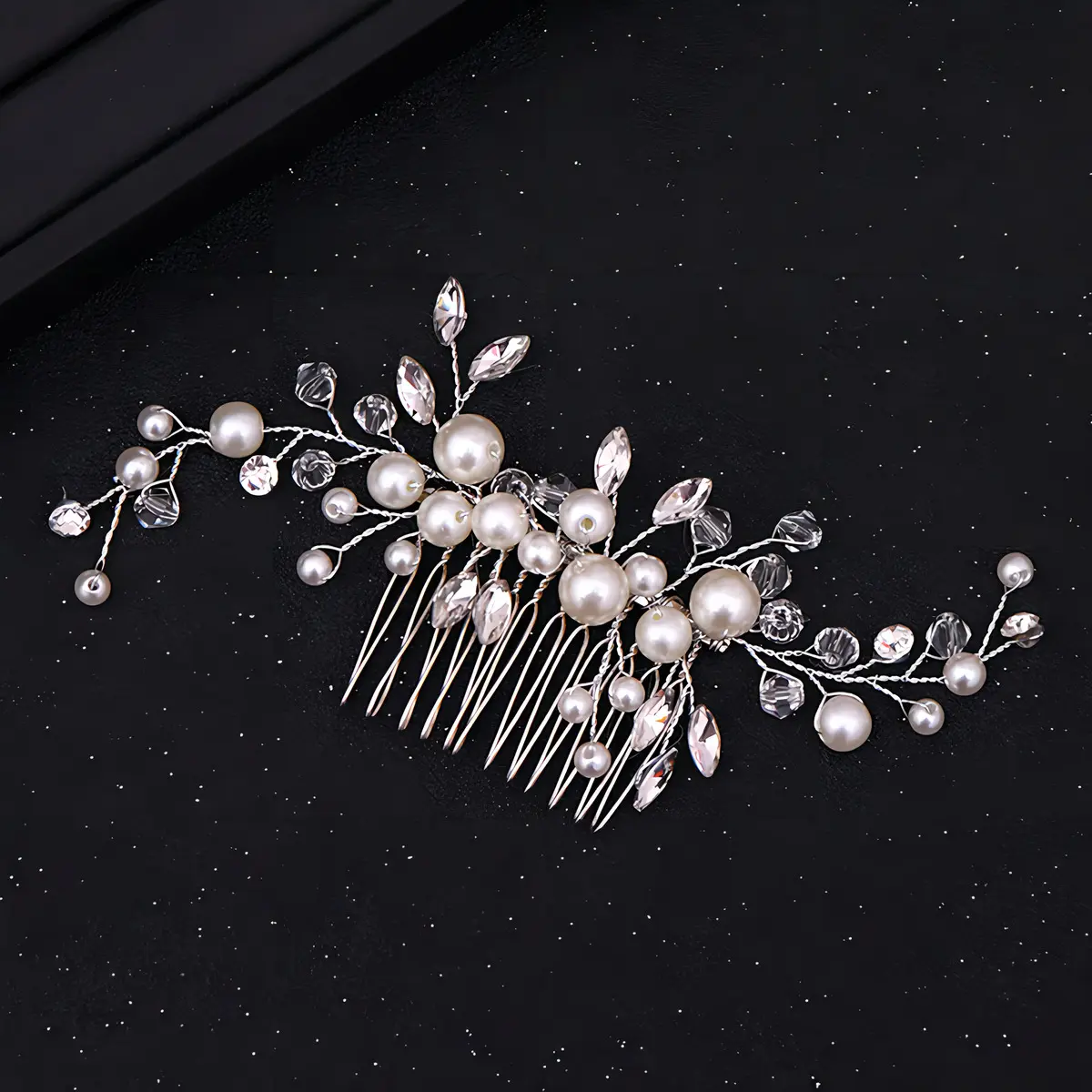 Tiara De Cabelo Prateada Pérolas Arranjo Noiva Madrinha Cor Prateado - 1