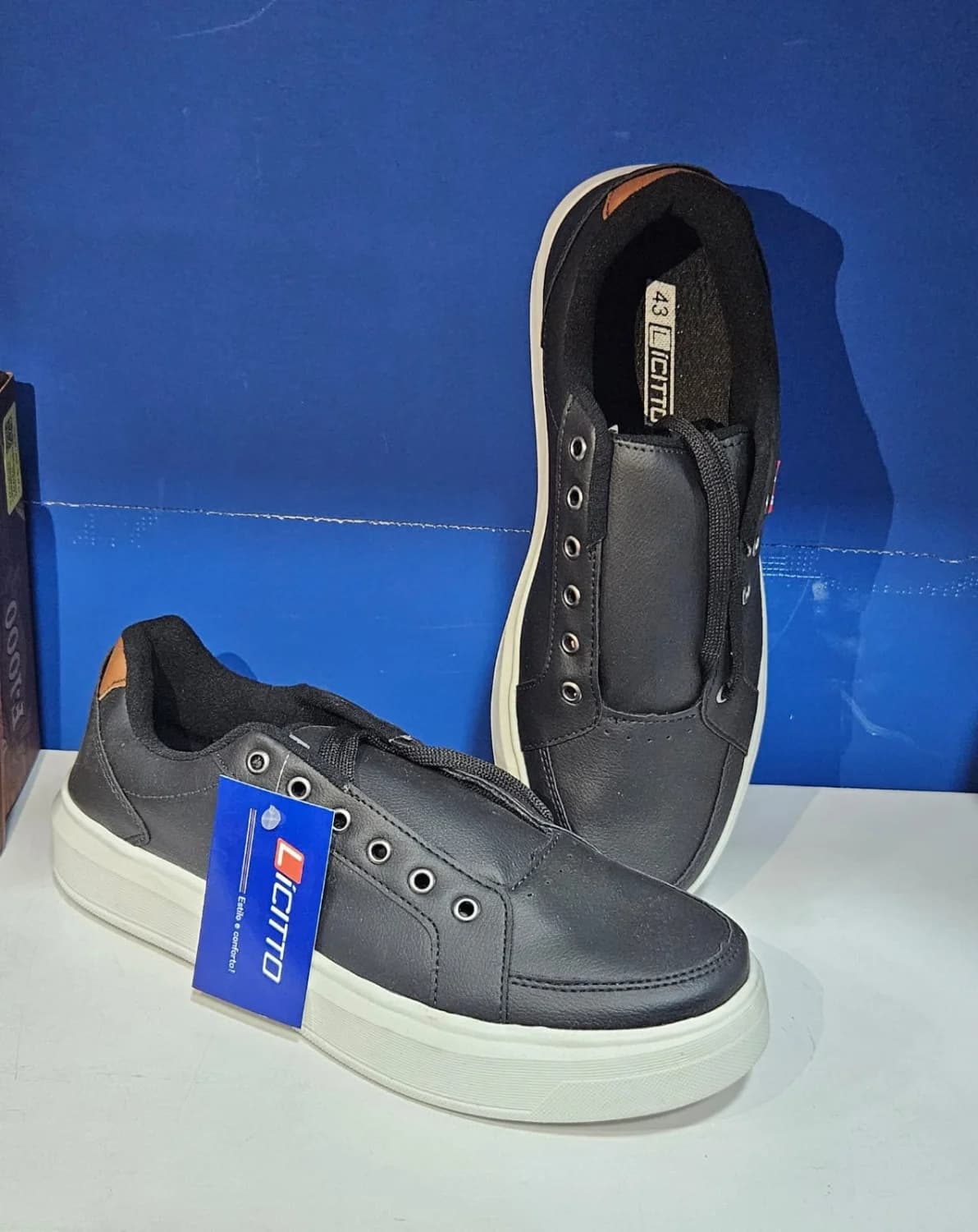 TENIS LICITO SPORT CASUAL N ° 43 DE R$ 79,00 POR - 1