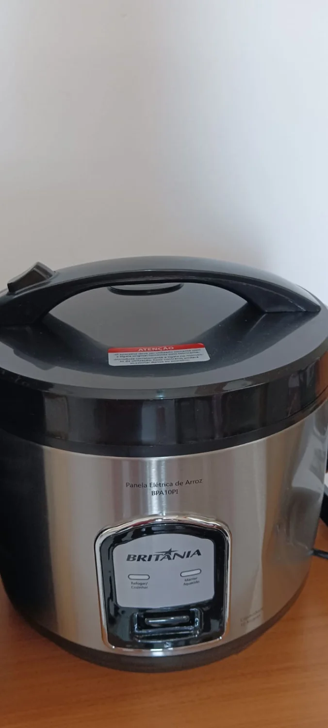 PANELA DE ARROZ BRITÂNIA 110V - 10 XÍCARAS - 3