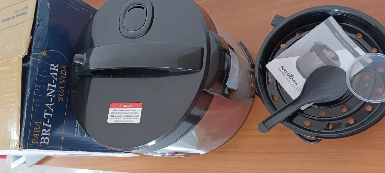 PANELA DE ARROZ BRITÂNIA 110V - 10 XÍCARAS - 4