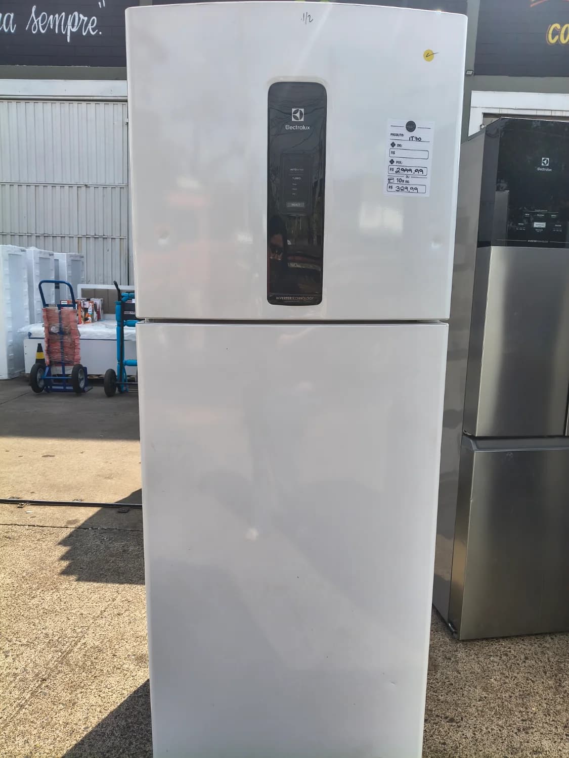 Geladeira Electrolux IT70 - 1