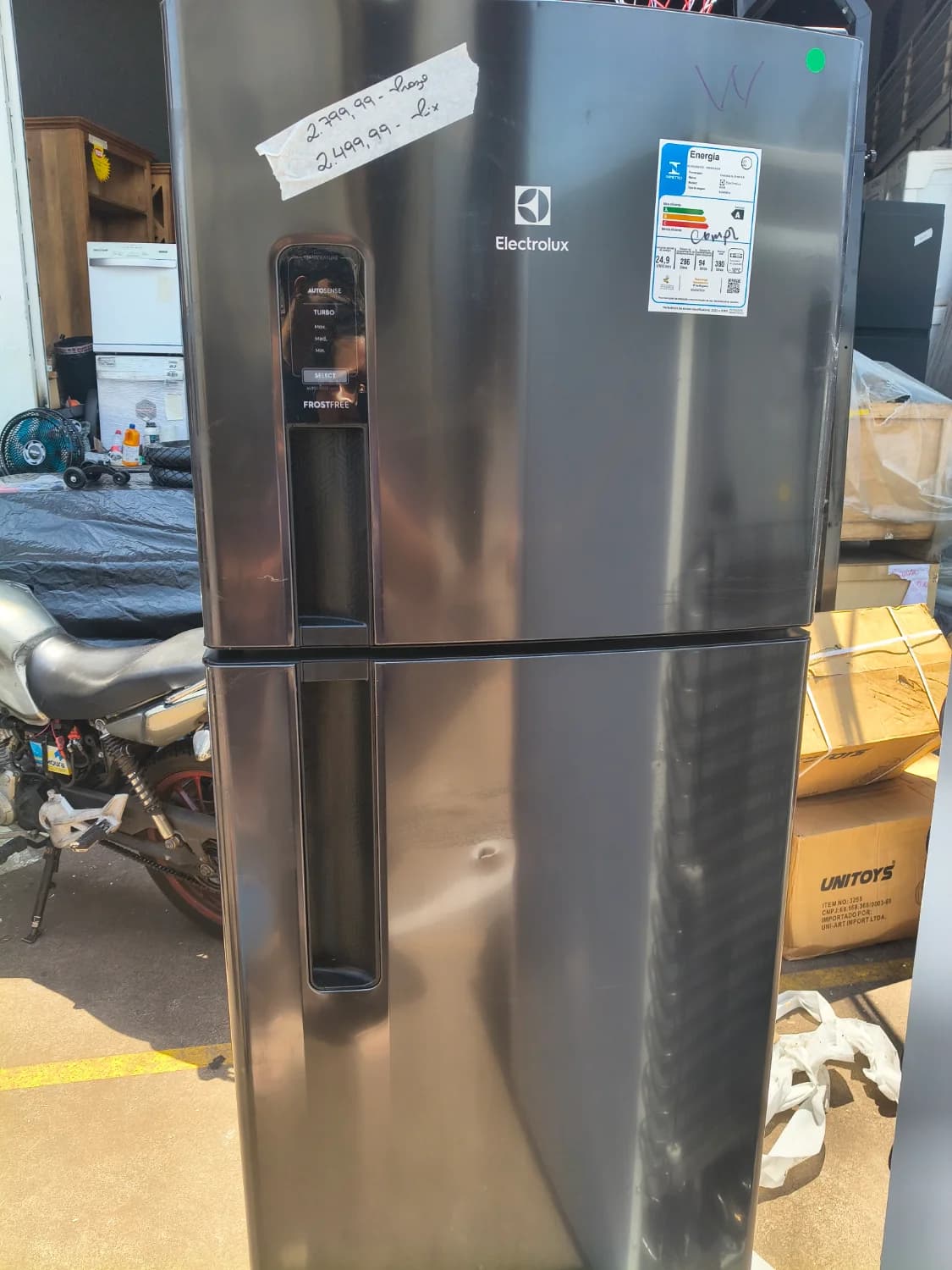 Geladeira Electrolux 380 L - 1