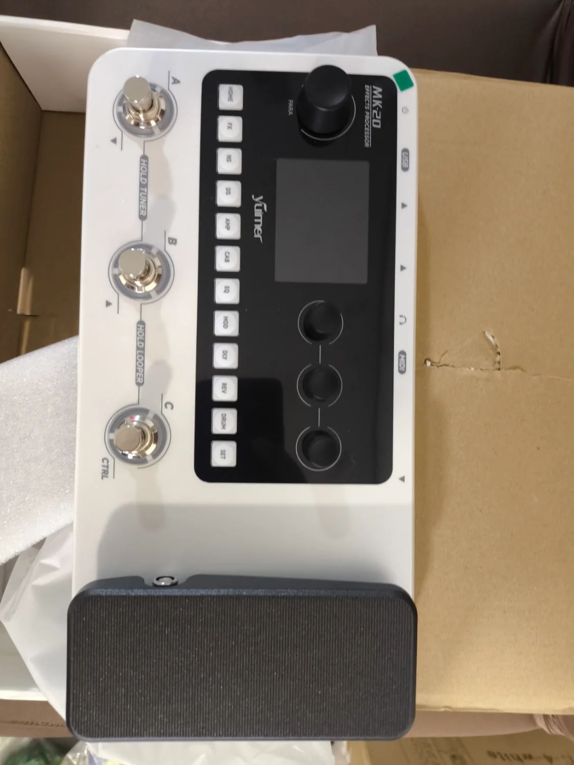 Pedaleira Multiefeitos Yuimer MK20 para Guitarra com Looper, Drum Machine e Pedal de Expressão - 1