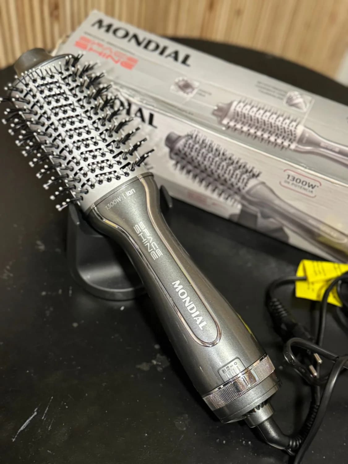Escova secadora mondial space shine 1300w grafite bivolt - 5