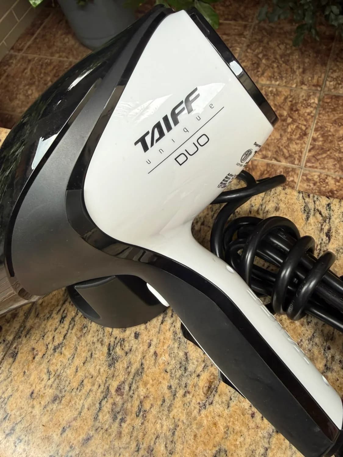 Secador De Cabelos Taiff Unique Duo Preto E Branco 2700w Bivolt Automático - 5