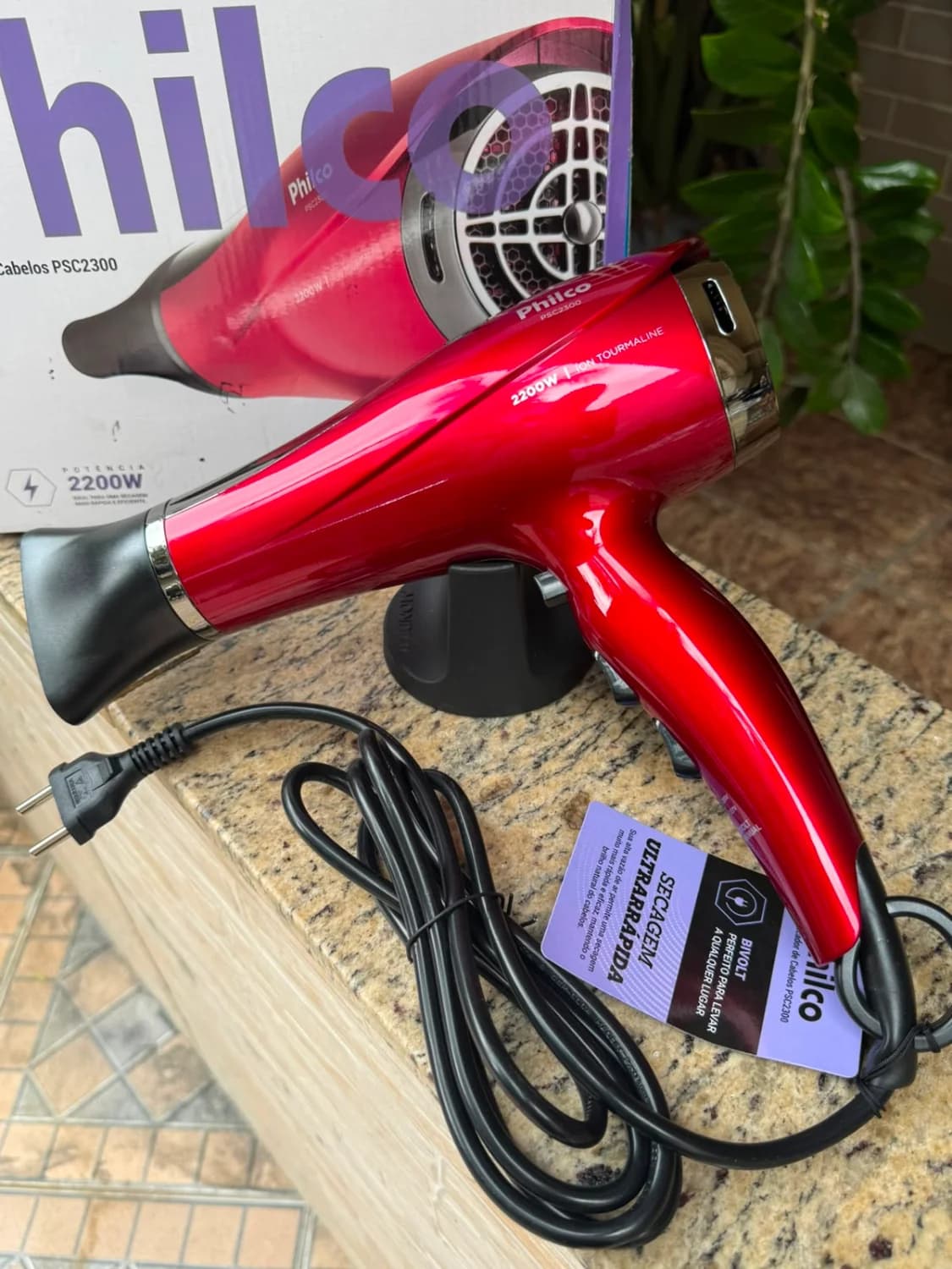 Secador De Cabelos 2200w Psc2300 Motor Dc Philco Vermelho Com Tecnologia Íons Tourmaline - Secagem rápida e eficiente - 3