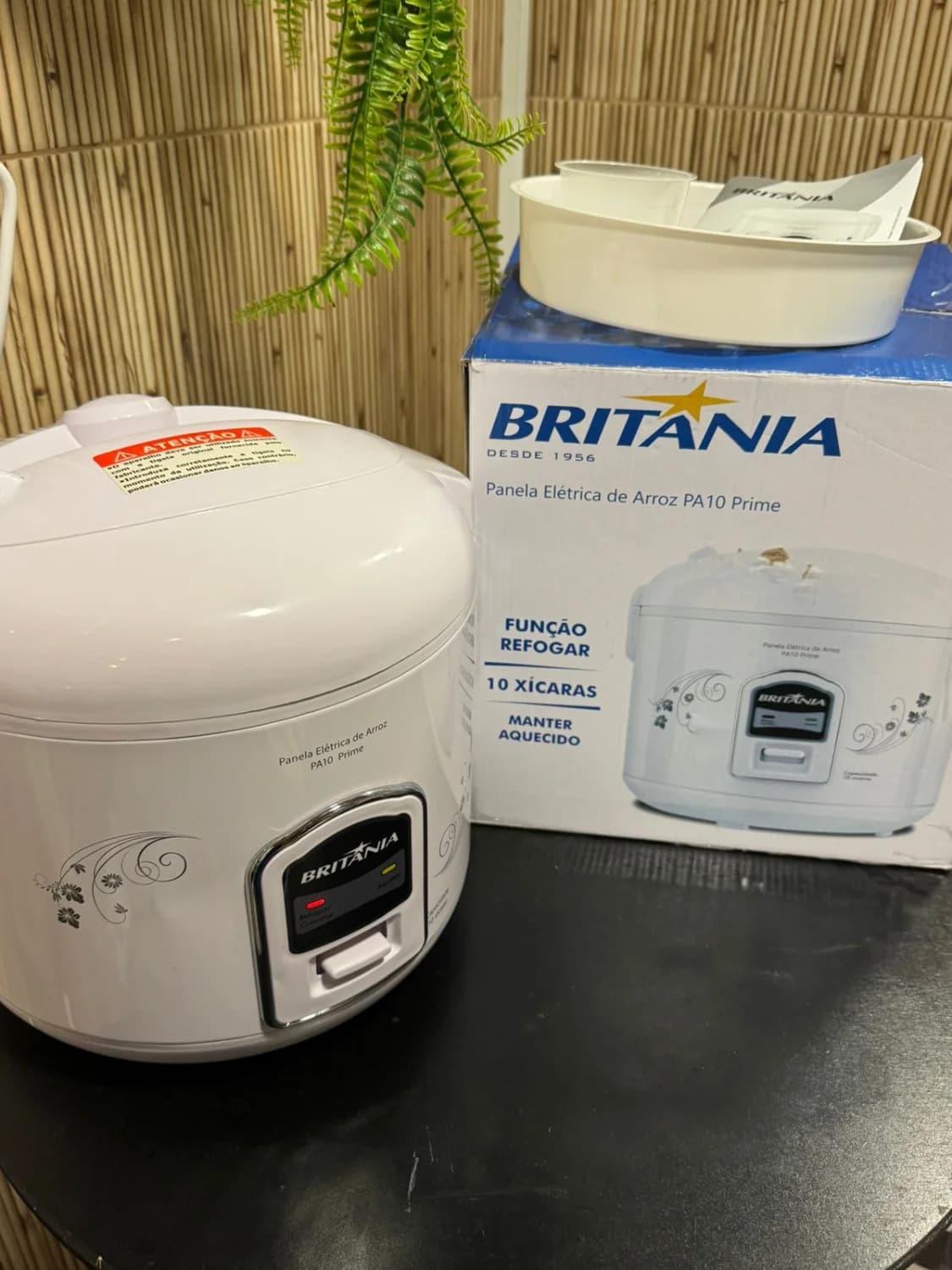 Panela Elétrica de Arroz Britânia PA10 Prime 10 Xícaras - Branca - 110V - 5