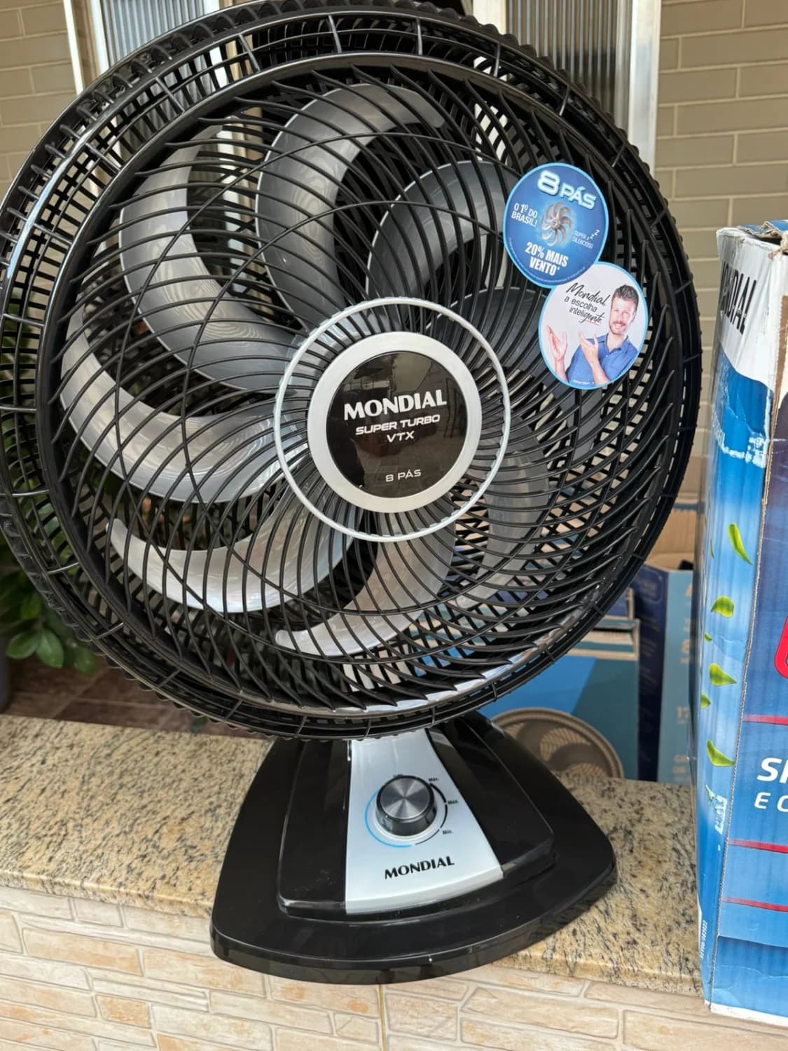 Ventilador de Mesa 40cm Mondial Super Turbo VTX-40-8P 8 Pás 3 Velocidades Preto - 2