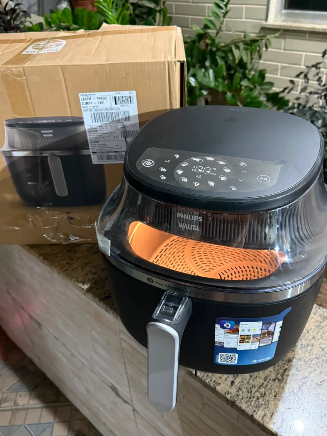 Fritadeira Airfryer Philips Walita Série 3000 XL 7,2L Digital Preta - NA341 - 3