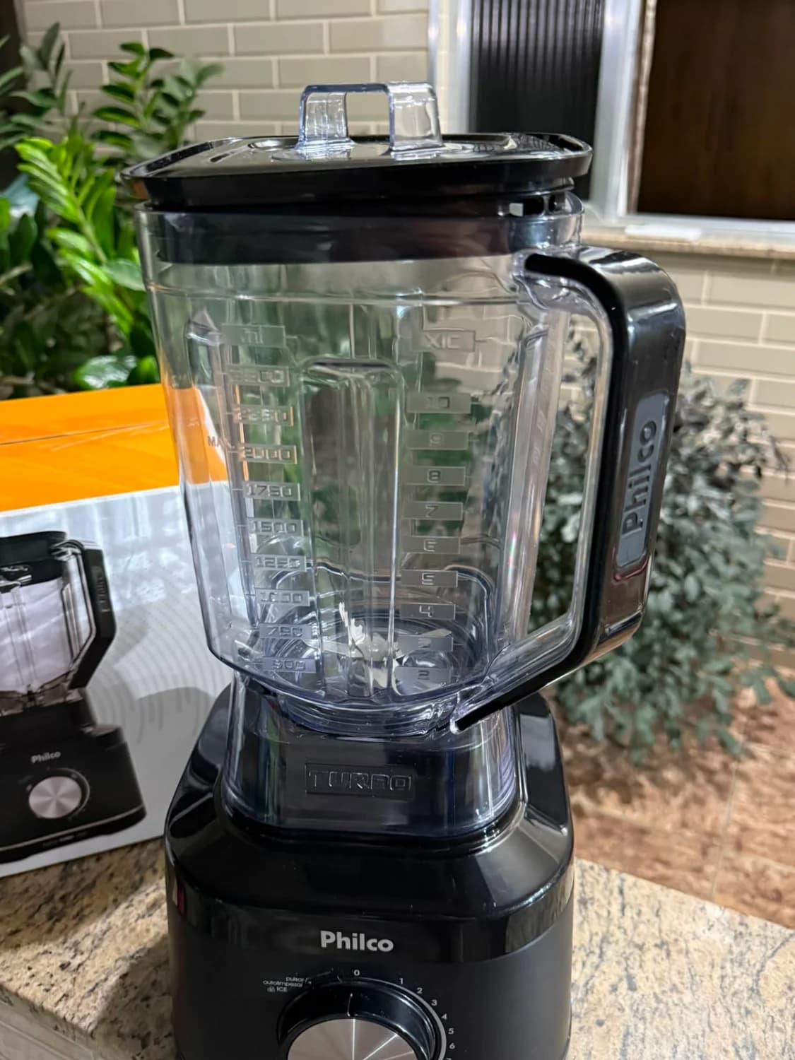 Liquidificador Philco 1200W 3L 12 Velocidades Preto PH900 - 2