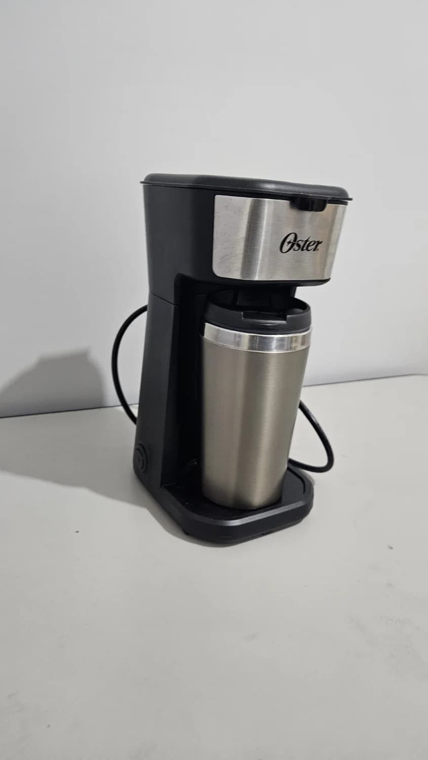 (USADA) Cafeteira Elétrica Oster 2Day OCAF200 127v Inox 2 em 1 Copo Térmico 400 Ml Filtro Permanente - 1