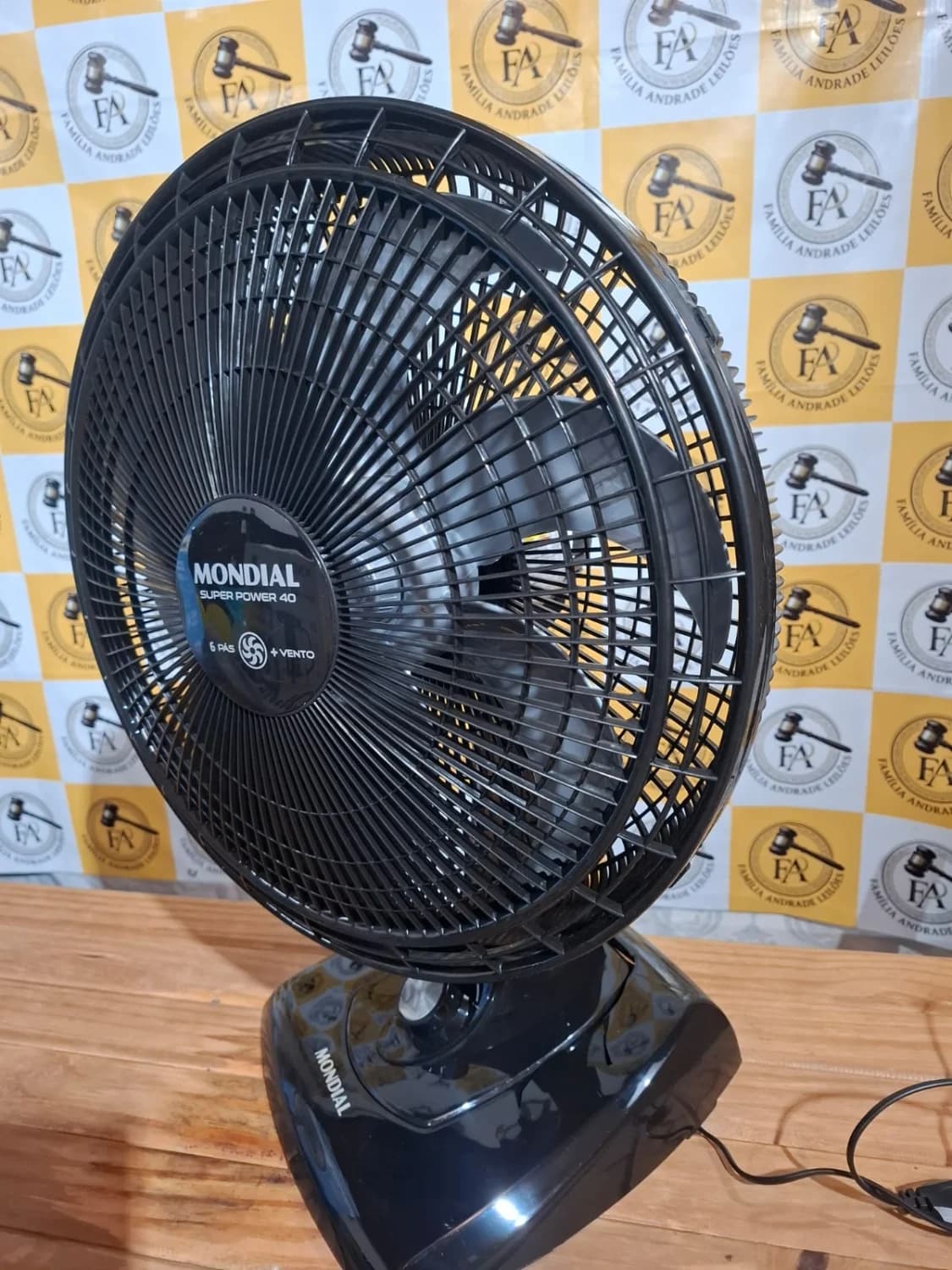 Ventilador de Mesa 40cm Mondial 6p - 1