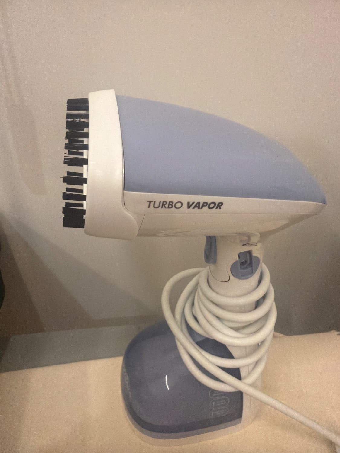 Passadeira A Vapor Britânia Bvp02l Portátil - 2