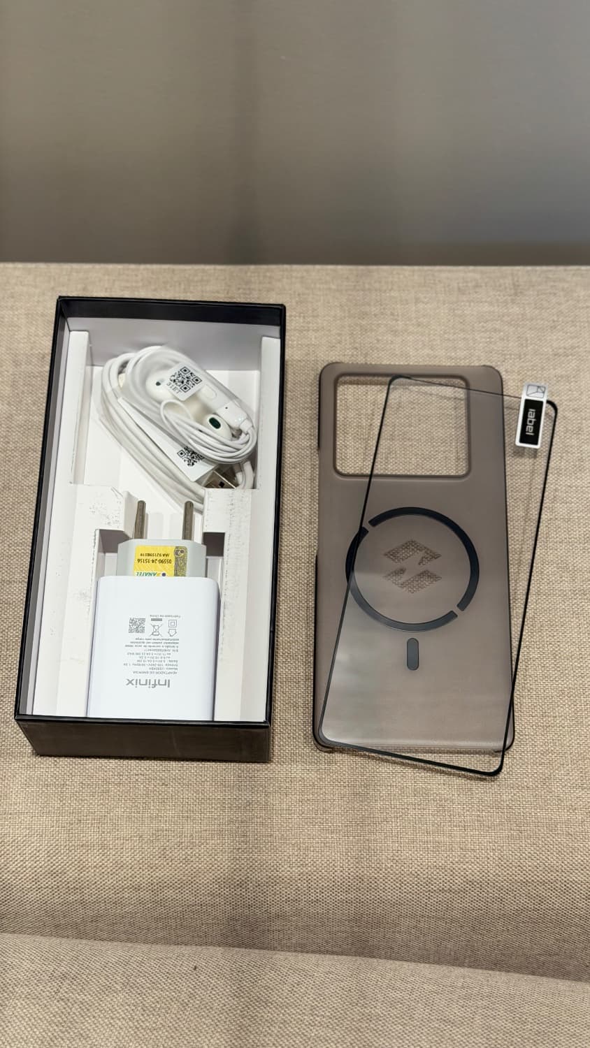 Celular Smartphone Infinix Note 40 5G Mediatek 8Gb Ram - 3