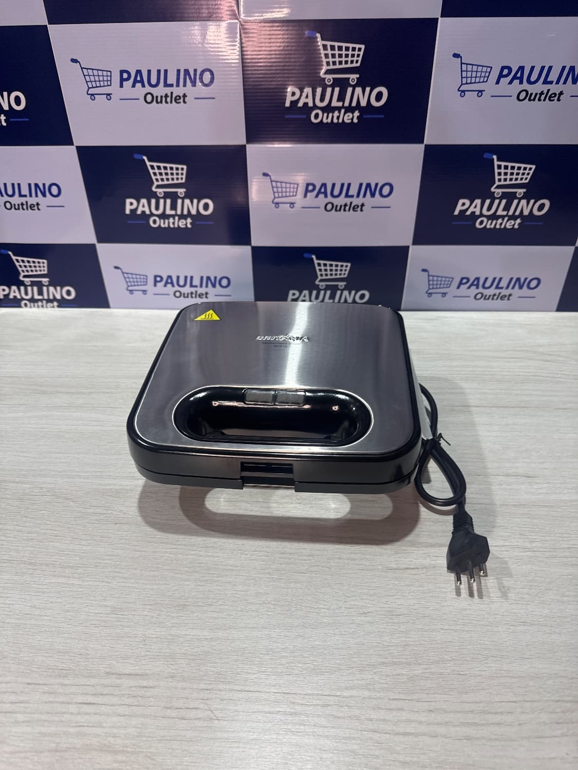 Grill Britania BGR16 127V (PEQUENOS DETALHES) - 1