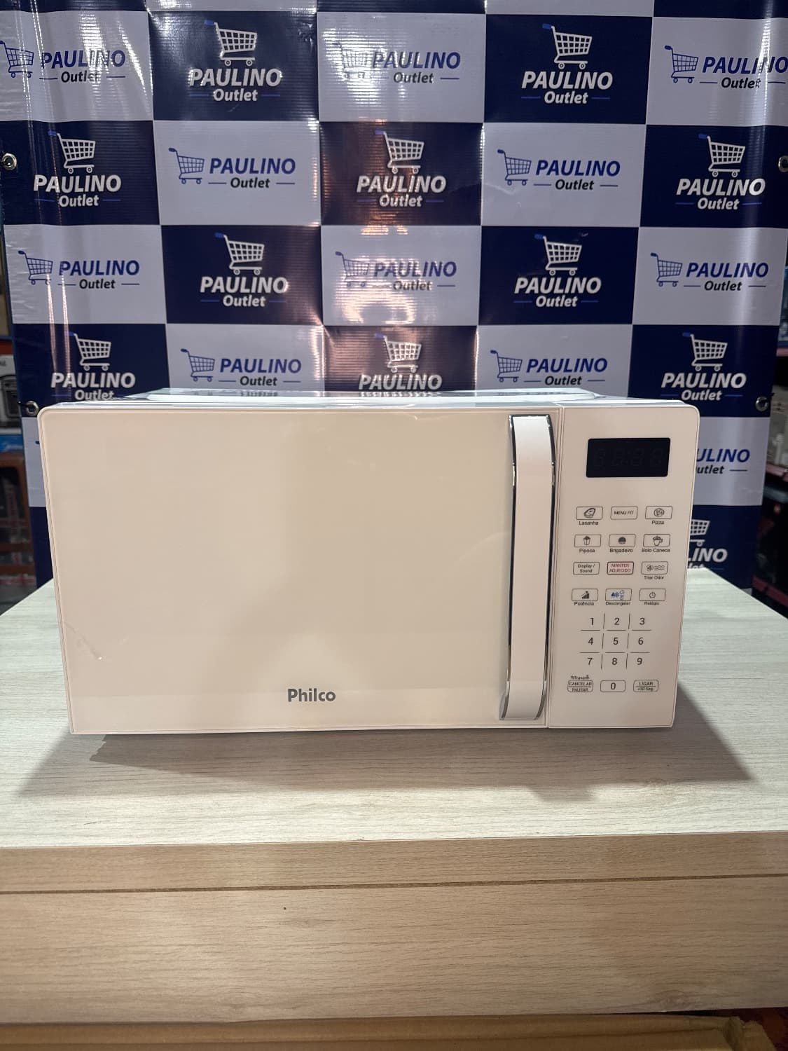 Microondas Philco 20L branco PMO23B 127V (PEQUENOS DETALHES) - 1