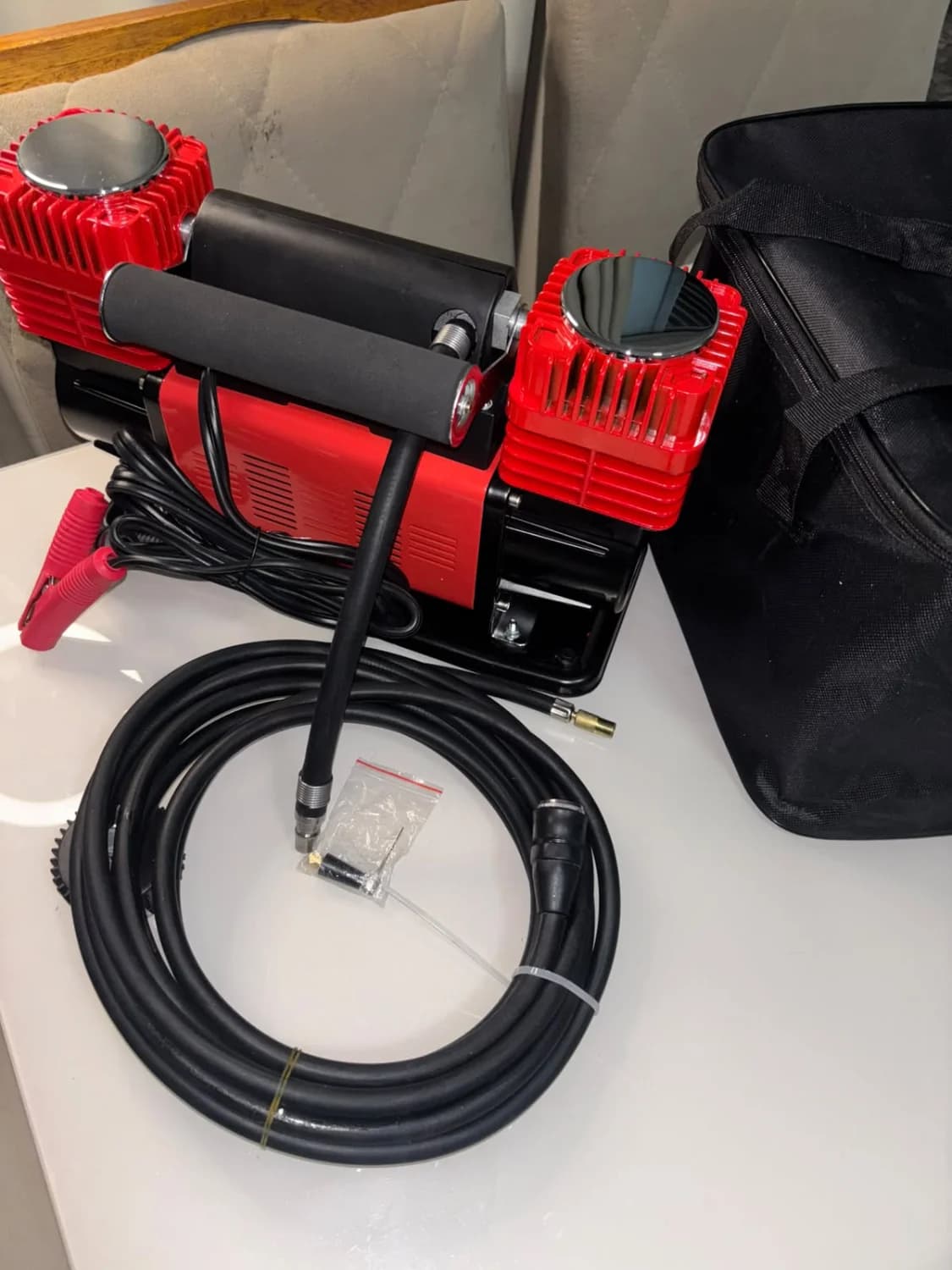 Compressor de Ar Portátil Duplo 12V – 150 PSI - 1