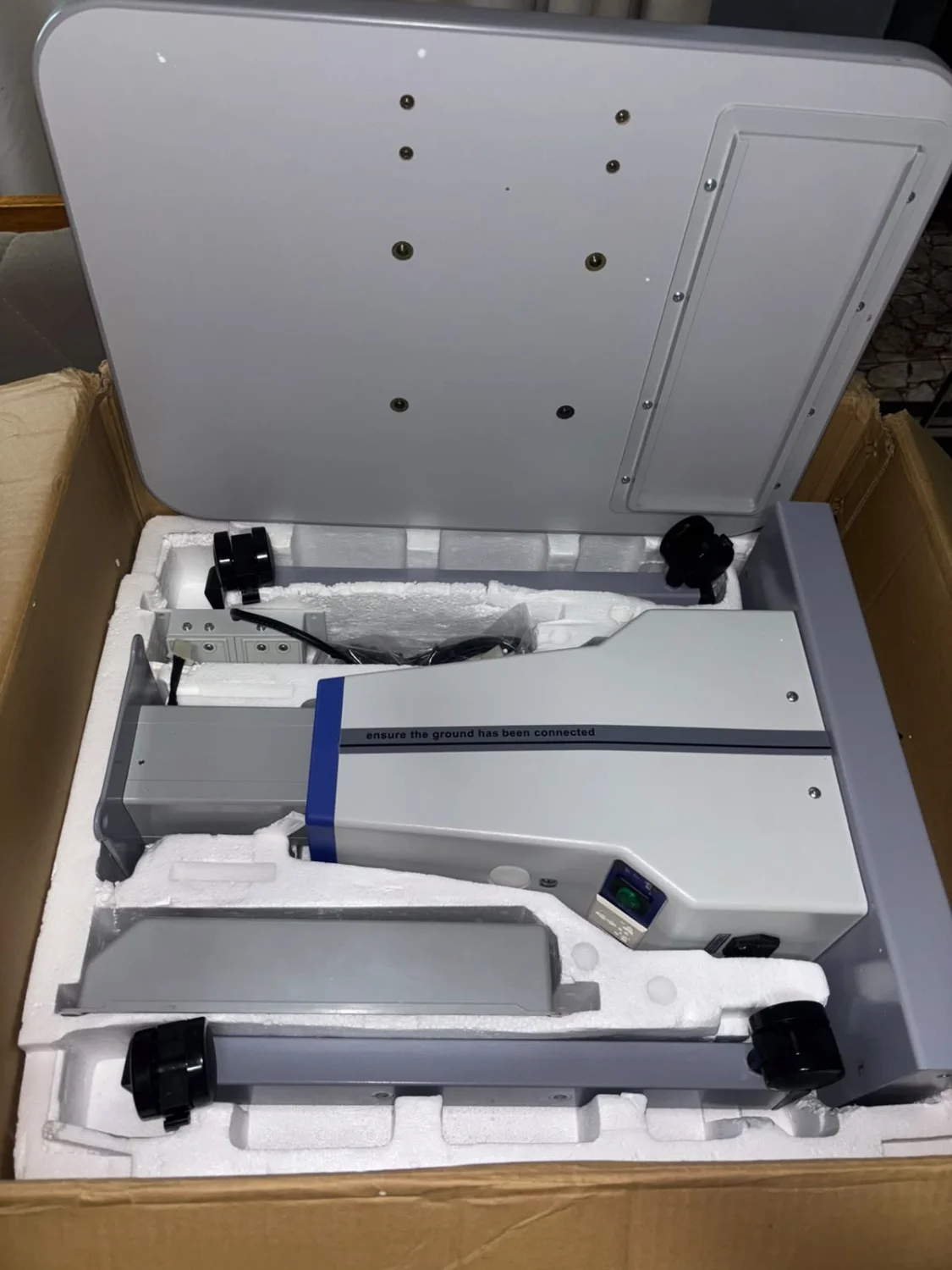Mesa Elétrica Automática para Optometria e Oftalmologia - 1