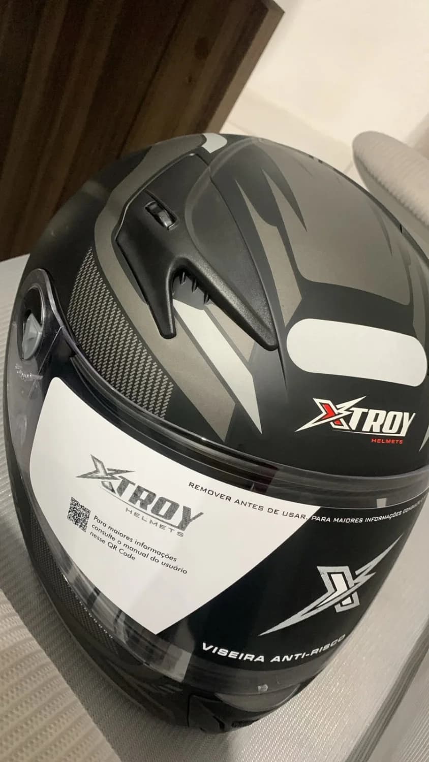Capacete Fechado Xtroy Drone Preto e Prata Fosco Tam 58 com Viseira e Óculos Interno - 8