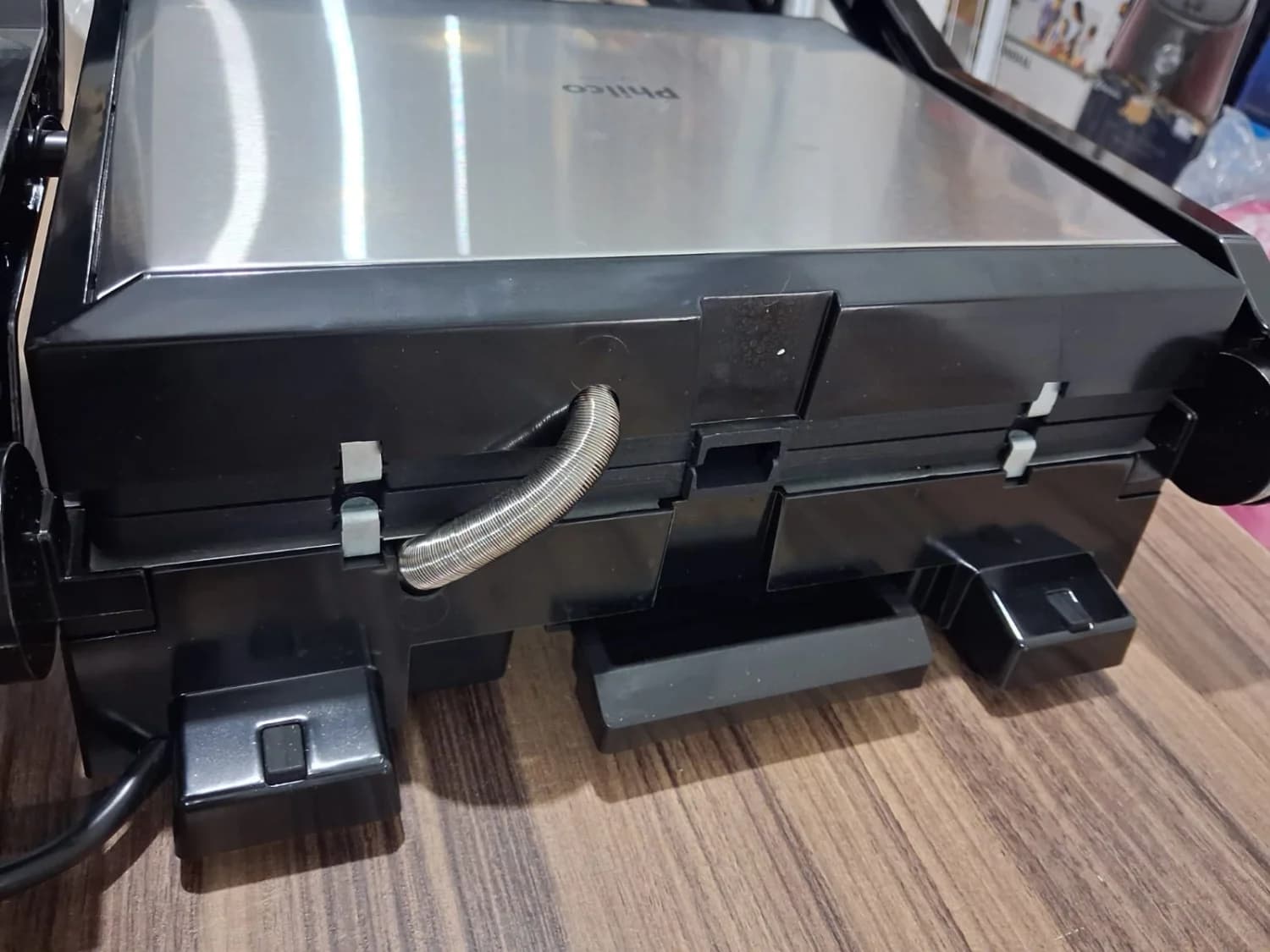 Grill e Sanduicheira Philco PGR50A 2 em 1 1500W 110V Abertura 180° - 5