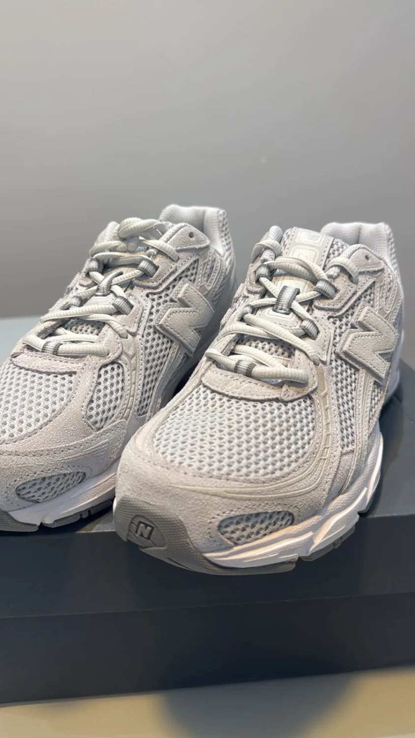 Tênis New Balance 740 Cinza Nº 38 - 2