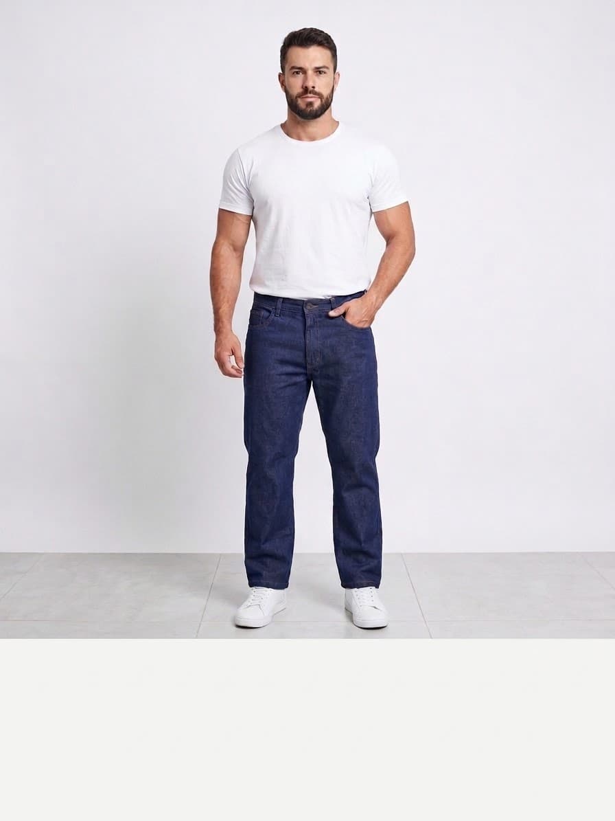 📏 Tamanho disponível: 52 (o modelo da foto veste tamanho 52) 🧵 Composição: 100% Algodão 🎨 Cor: Dark Blue clientes: 👖 CALÇA JEANS MASCULINA M.ZOCO - MODELO CLÁSSIC - 1