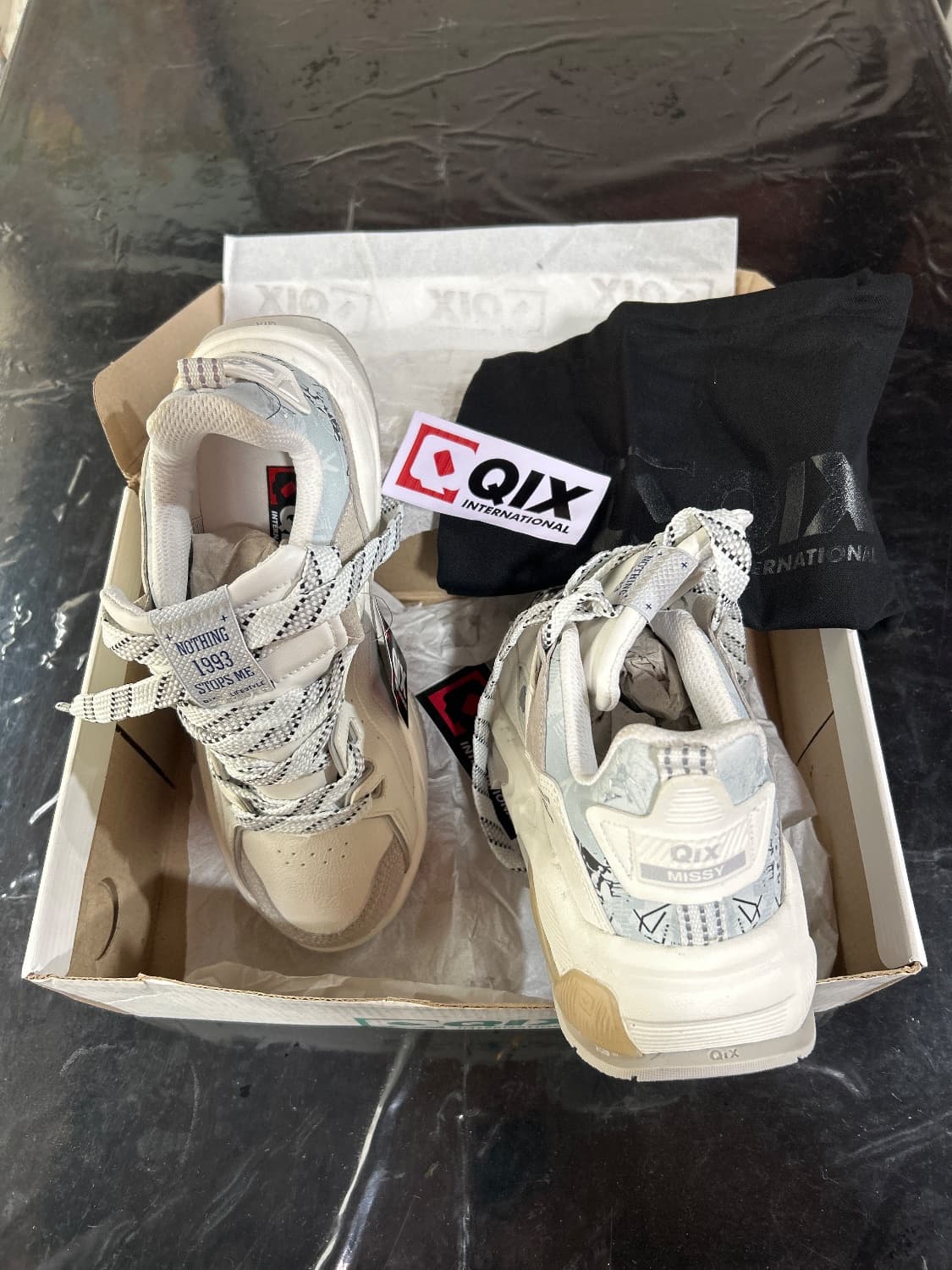 Tênis QIX Missy Feat Urban Hiking Series Branco e Cinza número 39 - 1