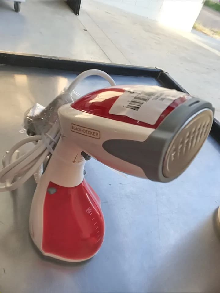 VAPORIZADOR HIGIENIZADOR DE ROUPAS PORTÁTIL BLACK DECKER 110V - 1