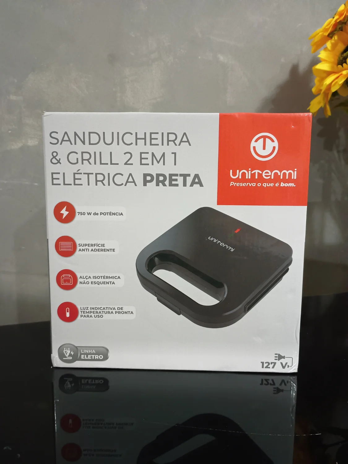 Sanduicheira e Grill Elétrica UNITERMI - 1