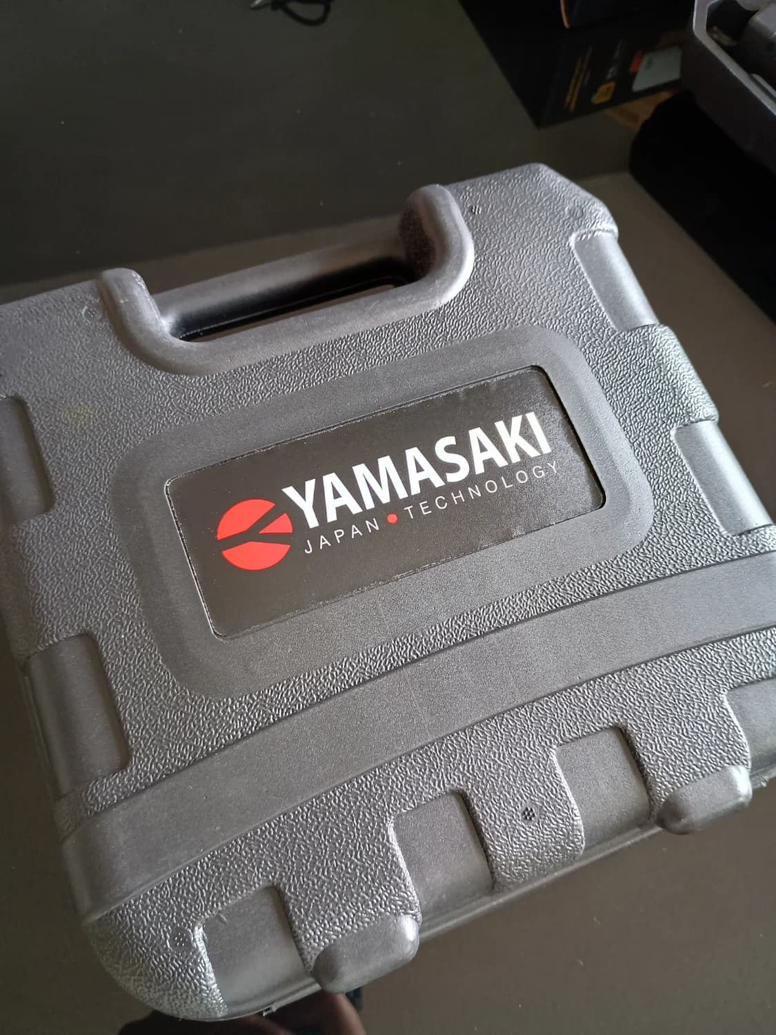 Parafusadeira e Furadeira YAMASAKI - 2