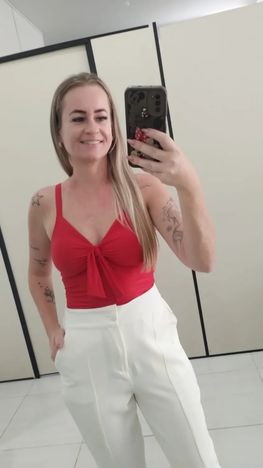 REGATA COM BOJO VERMELHO P - 1